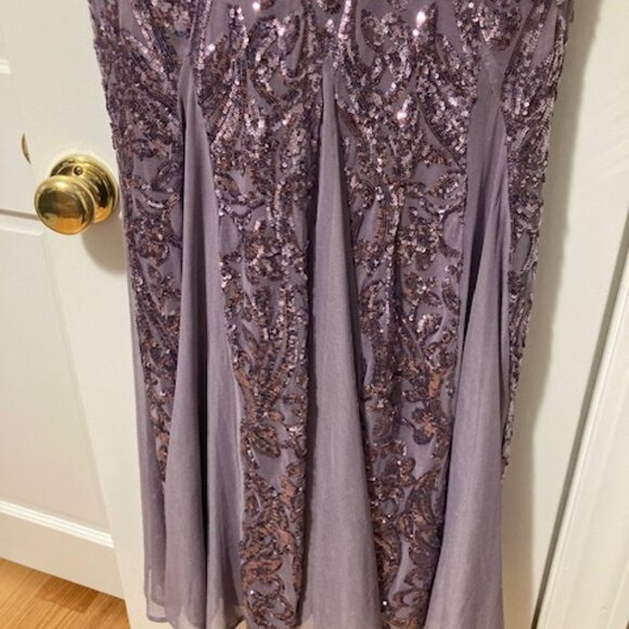 R&M Richards Iced Orchid Mother of the Bride/Groom/Wedding Guest dress - Picture 2 of 8